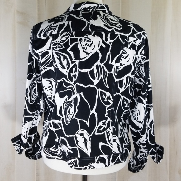 Coldwater Creek Black And White Floral Jacket - Picture 4 of 8